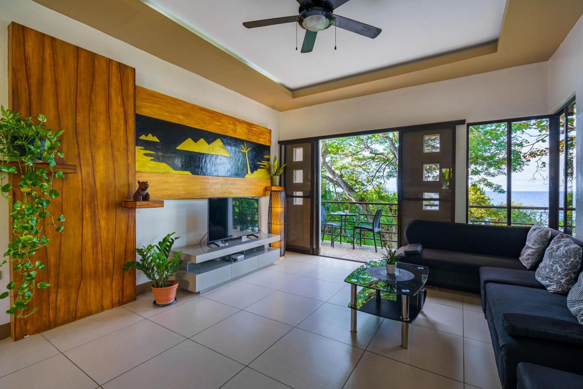 Oceanside 2 Bedroom House, 100Mbps Wifi Panglao Island Exterior photo