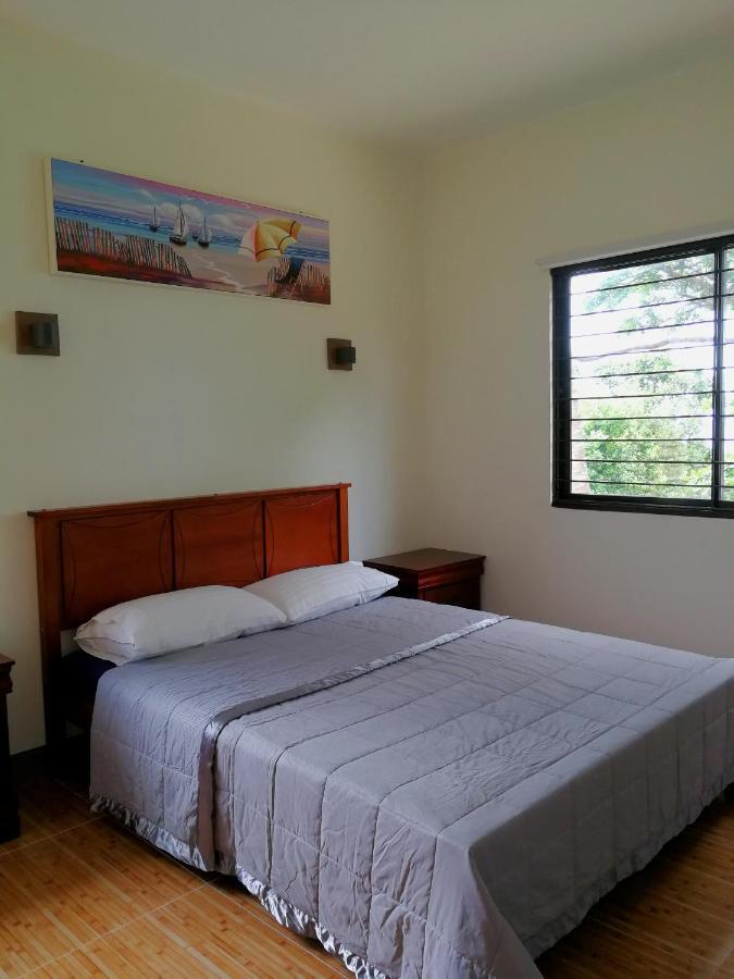 Oceanside 2 Bedroom House, 100Mbps Wifi Panglao Island Exterior photo